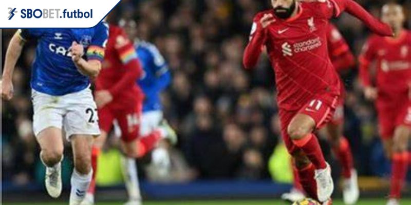 Trang bị chiến lược vàng nhờ phân tích, quyết đoán