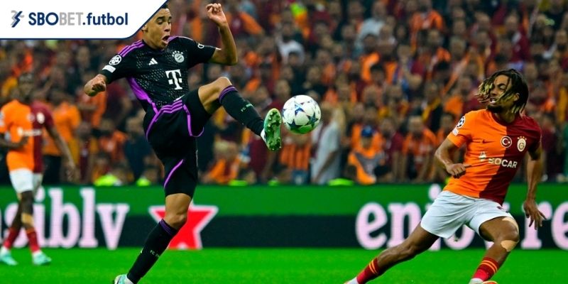 Xem xét lối chơi hai đội